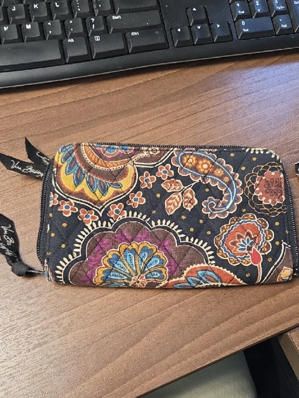 Vera Bradley Quilted Paisley Wristlet in Brown Multi "Kensington Brown" - Picture 3 of 5